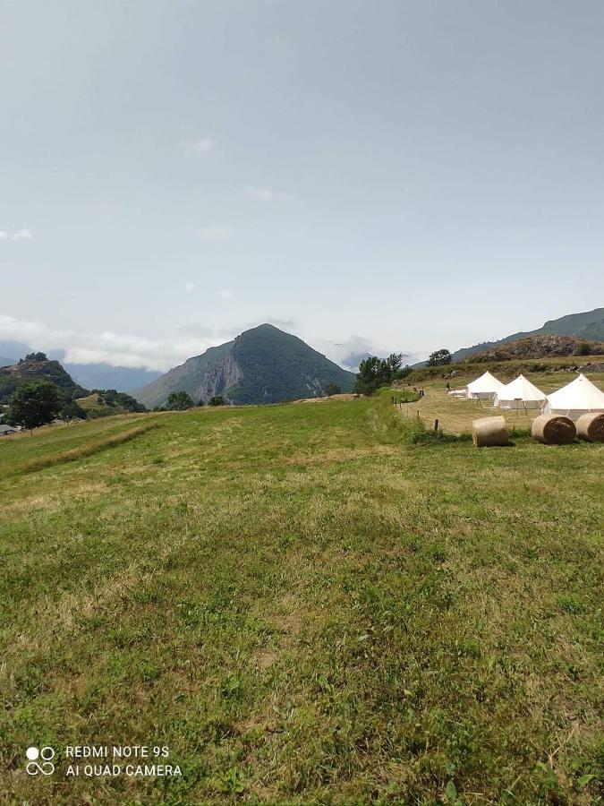 Lodg'Ing Secret Camp Ariege Hotel Lordat Ngoại thất bức ảnh